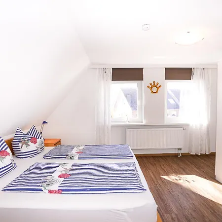 Holiday home Haus - Haus Moewenstrasse *