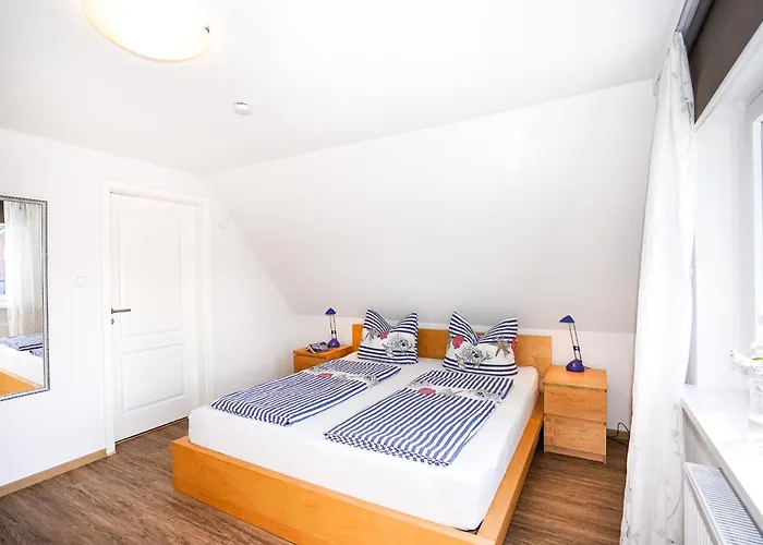 Haus - Haus Moewenstrasse