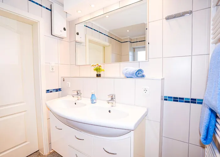 Semesterbostad Haus - Haus Moewenstrasse